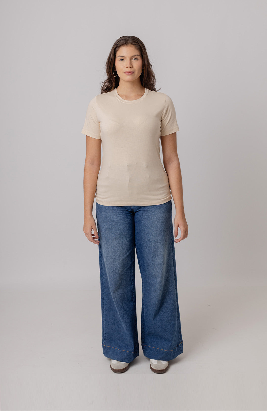 Bázica Feminina Gola C