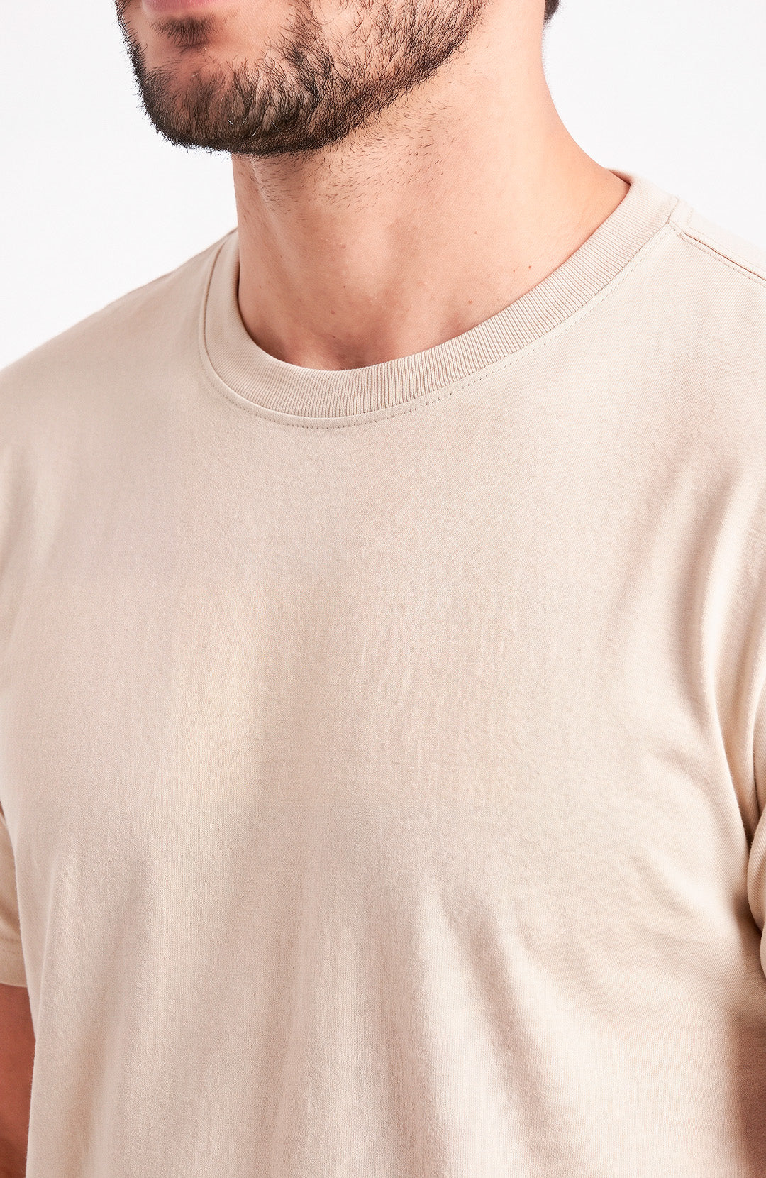 Camiseta Bázica Regular masculina areia Bázico, algodão Powerful com caimento clássico #Cor_Areia