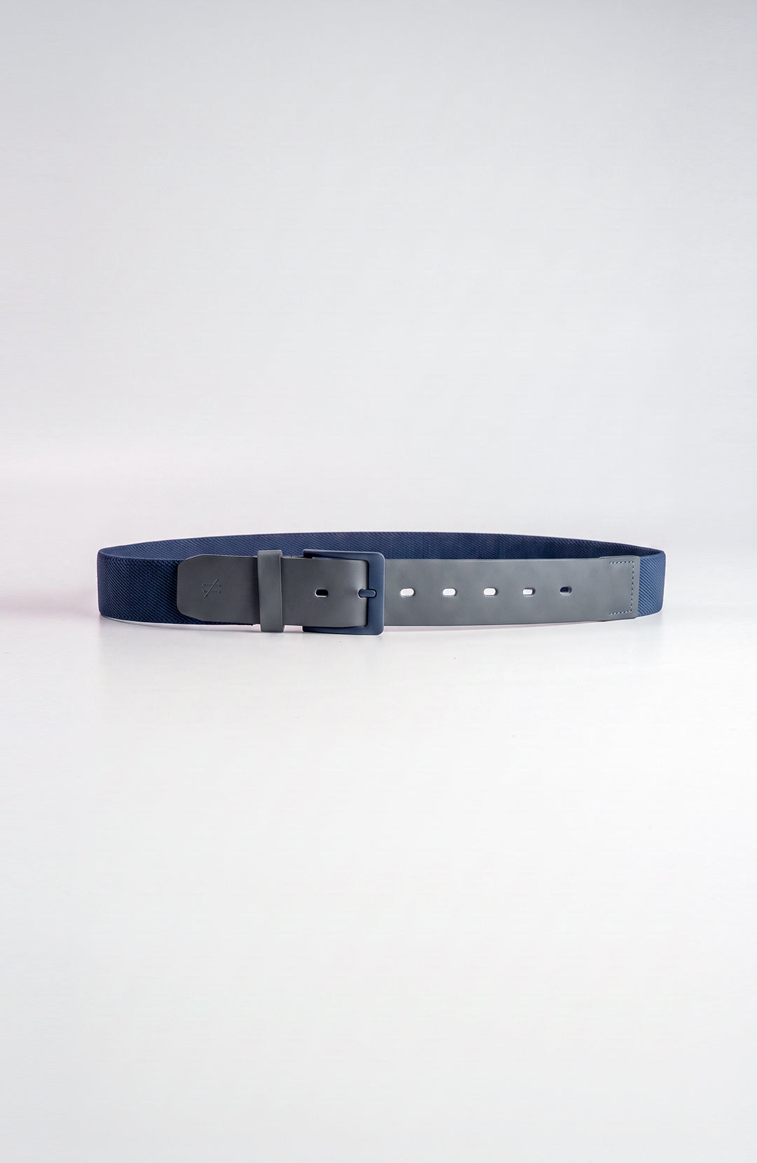 Cinto Elástico de Couro Pull-up masculino azul-marinho Bázico, tecido trançado elástico com acabamento em couro #Cor_Azul-marinho