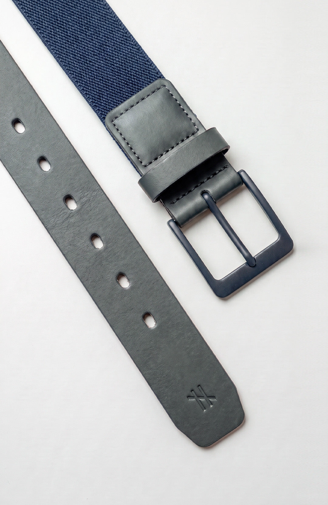 Cinto Elástico de Couro Pull-up masculino azul-marinho Bázico, tecido trançado elástico com acabamento em couro #Cor_Azul-marinho