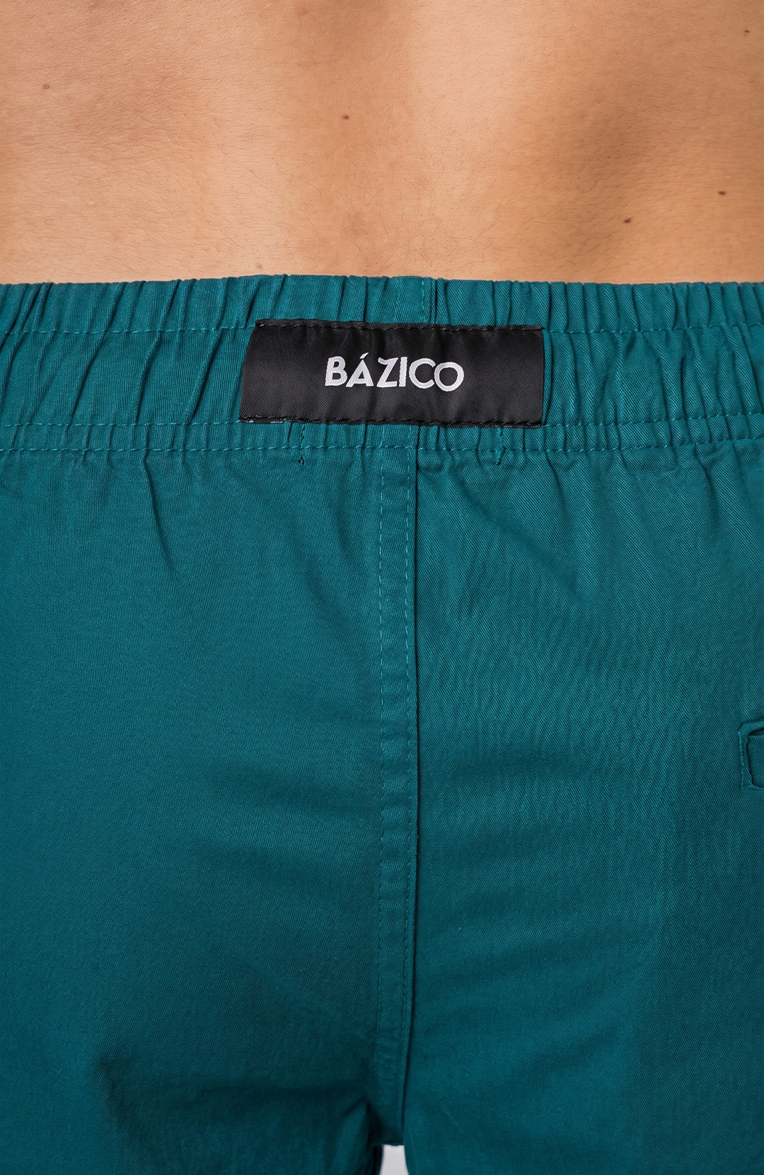 Short Bázico