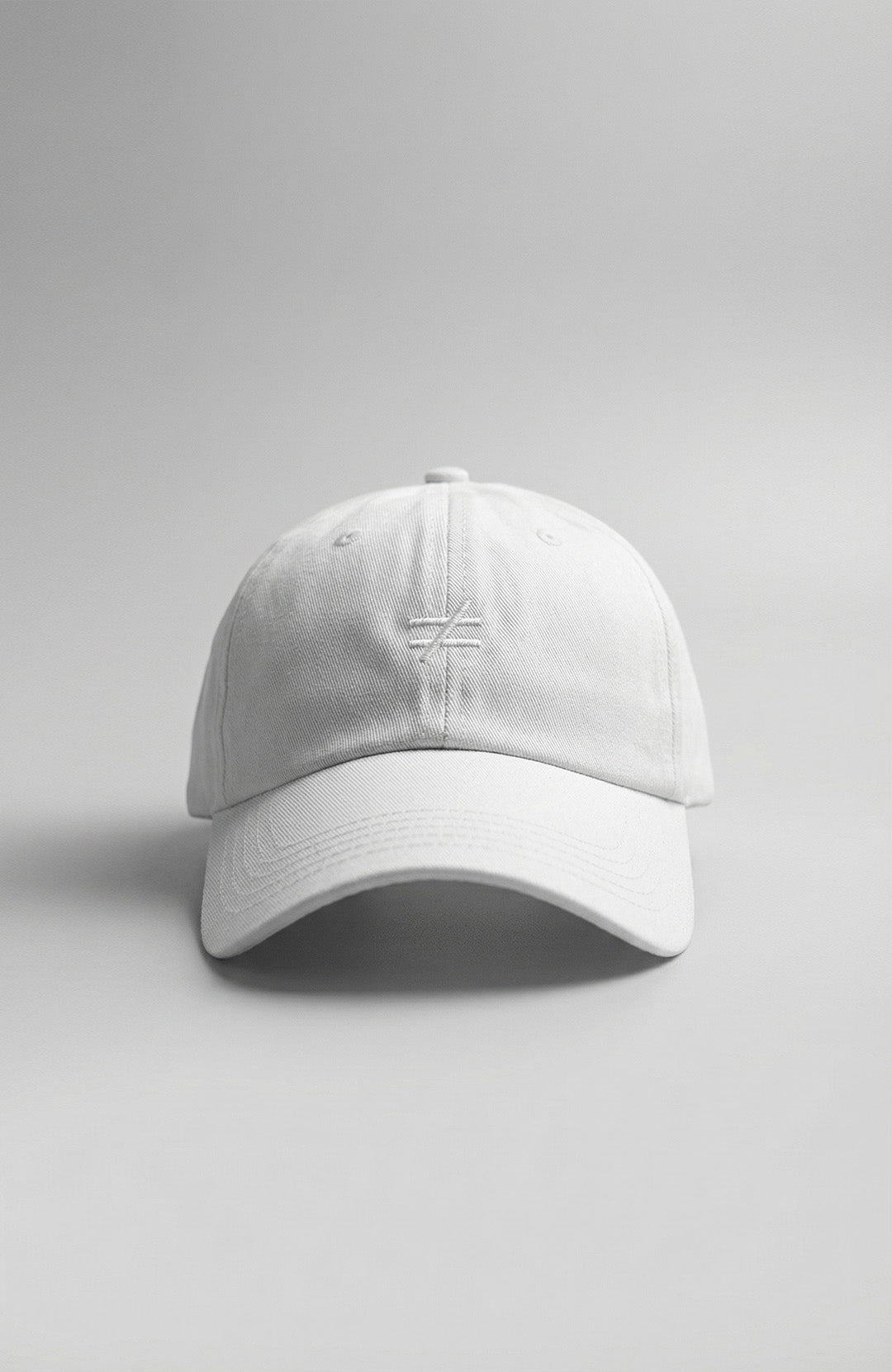 Boné Bázico branco aba curva, acessório streetwear premium #Cor_Branco