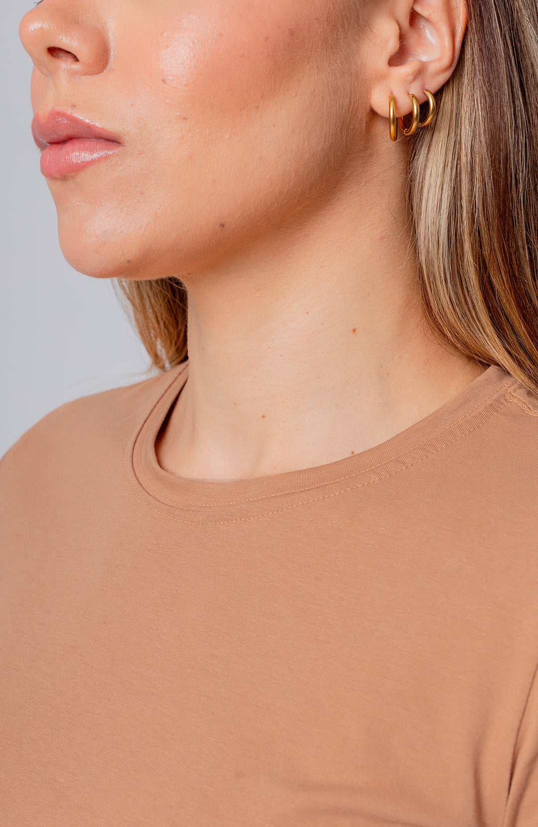 Bázica Feminina Gola C