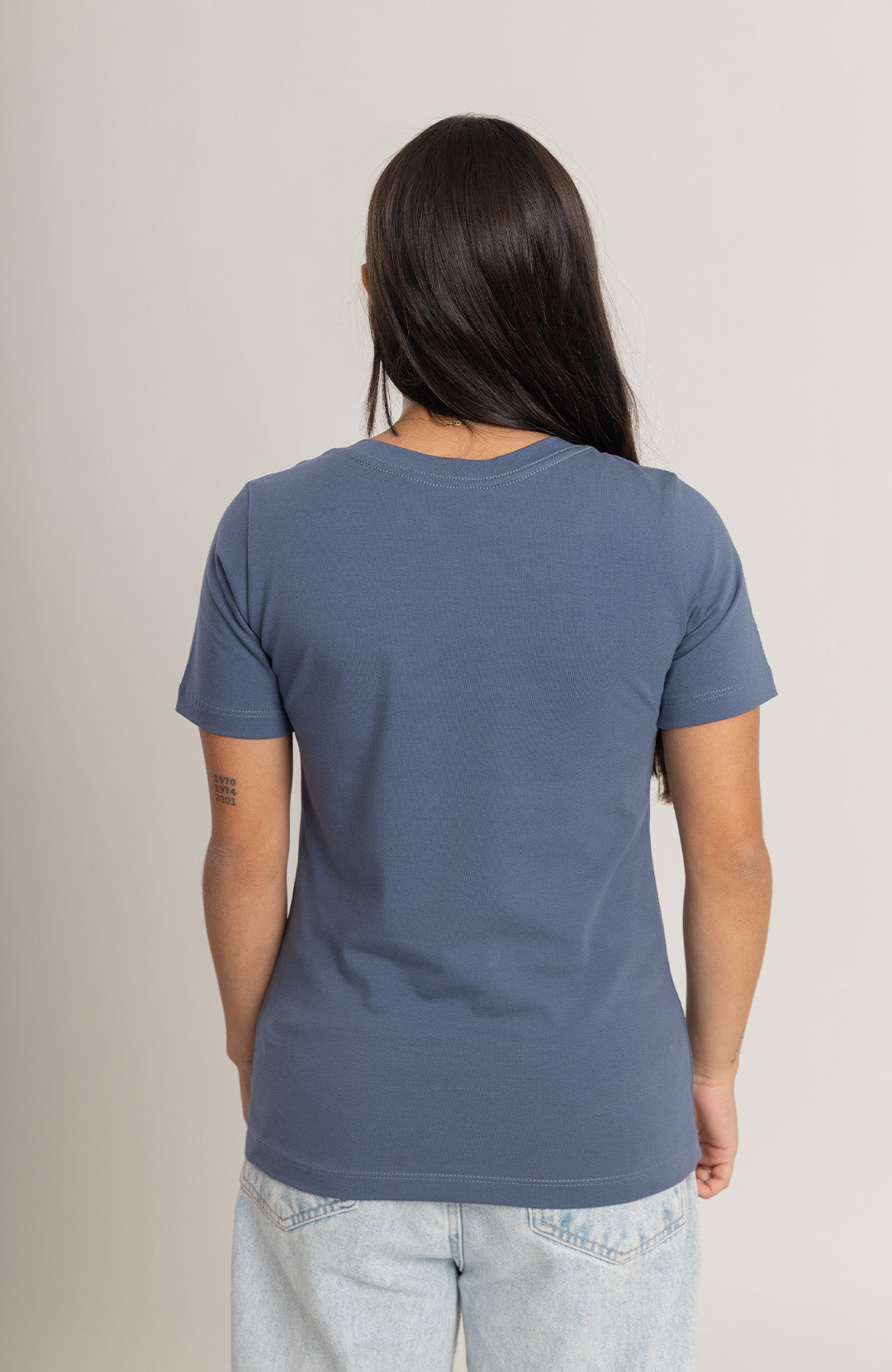 Bázica Feminina Gola V