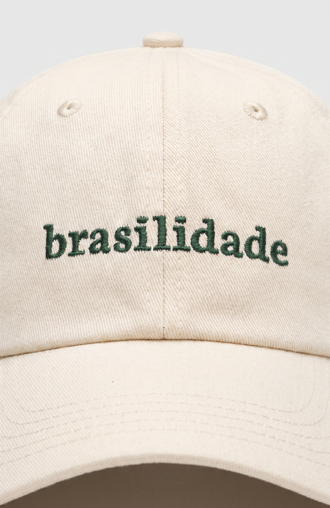 Boné Bázico Duo bicolor cru e verde aba estruturada, acessório streetwear premium #Cor_Cru / Verde