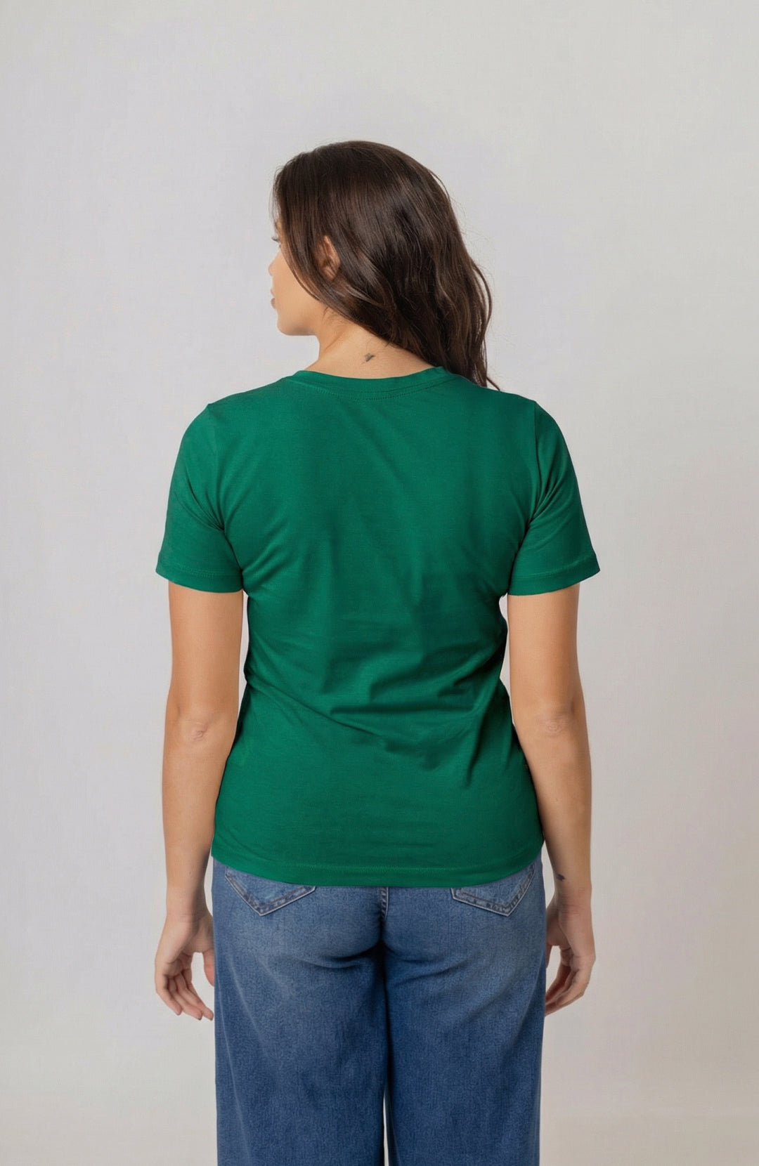 Bázica Feminina Gola V