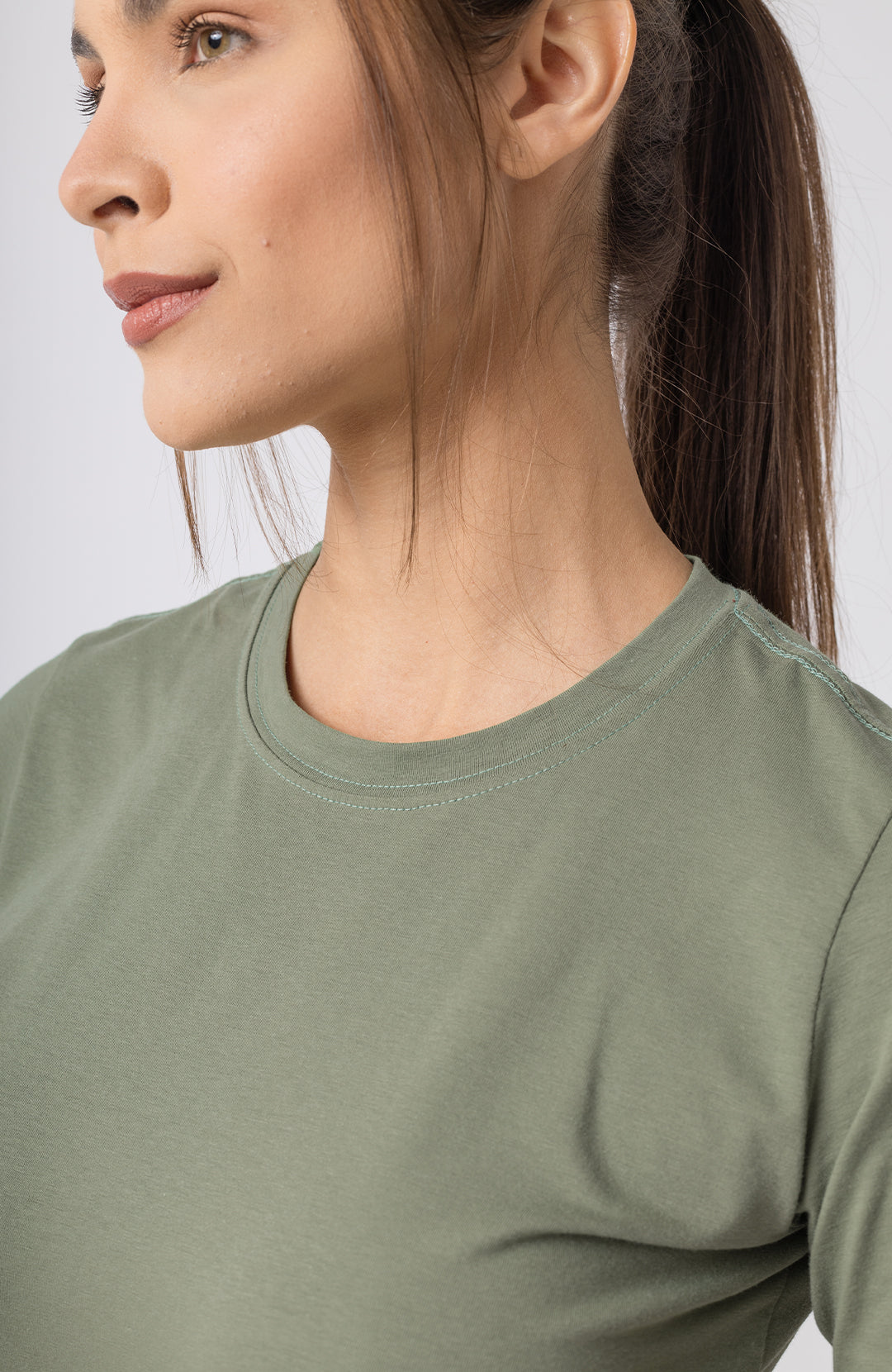 Bázica Feminina Gola C