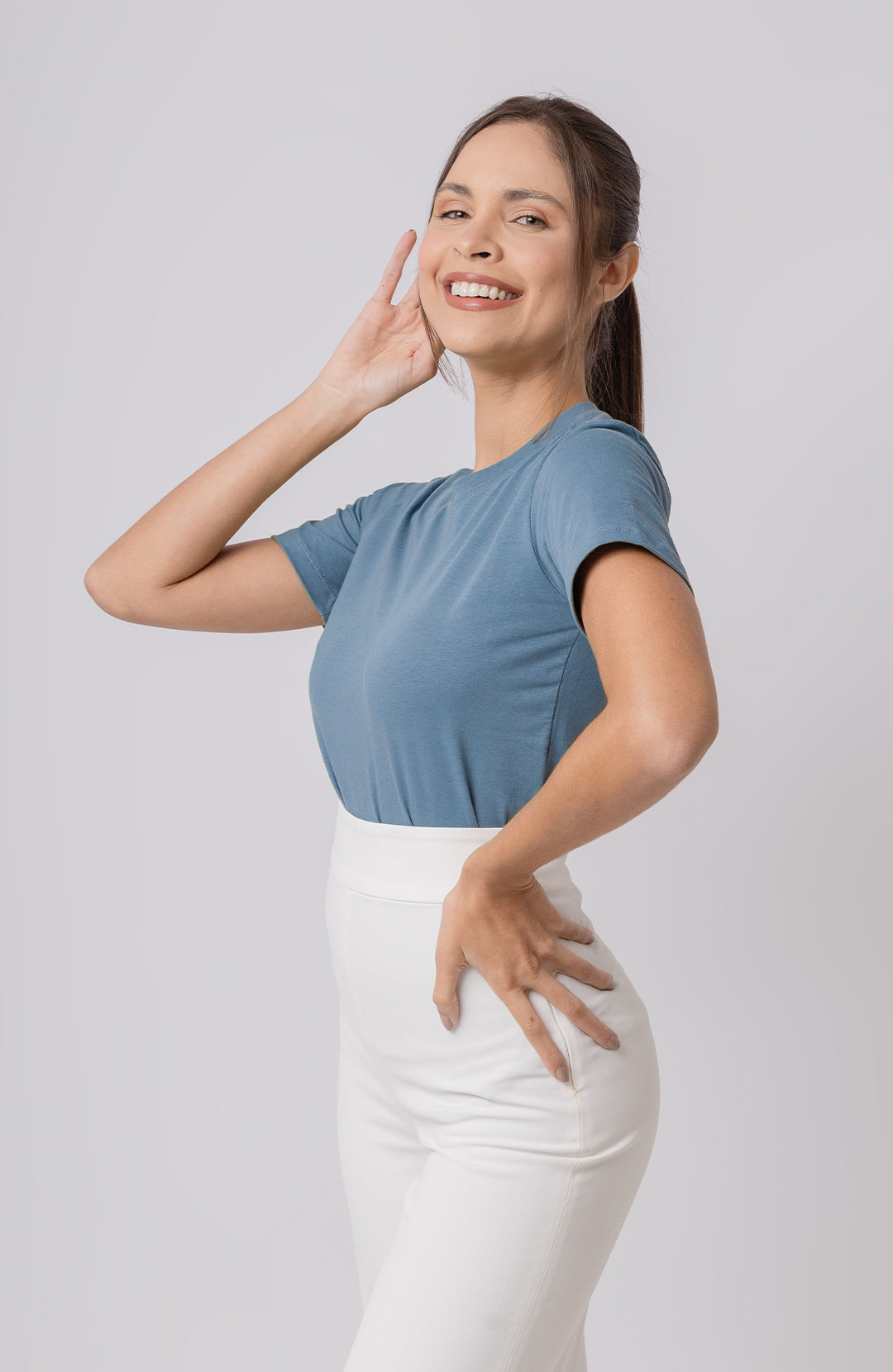 Bázica Feminina Gola C