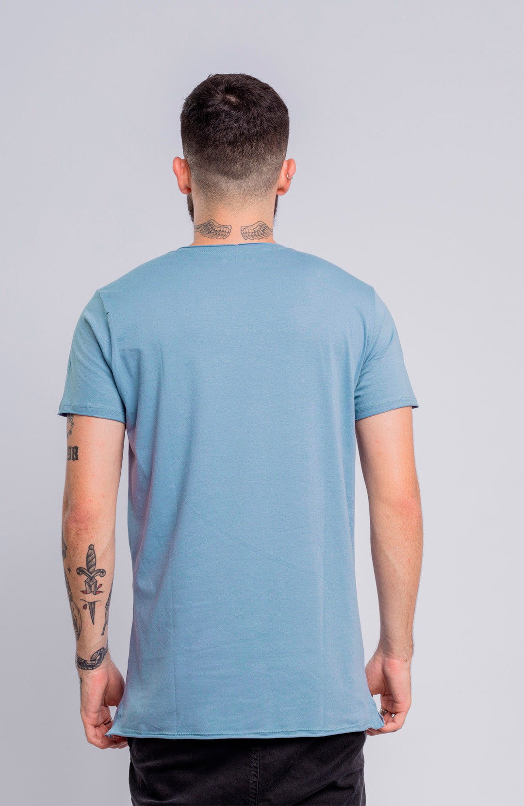 Camiseta Long masculina ocean Bázico, algodão egípcio com comprimento alongado #Cor_Ocean