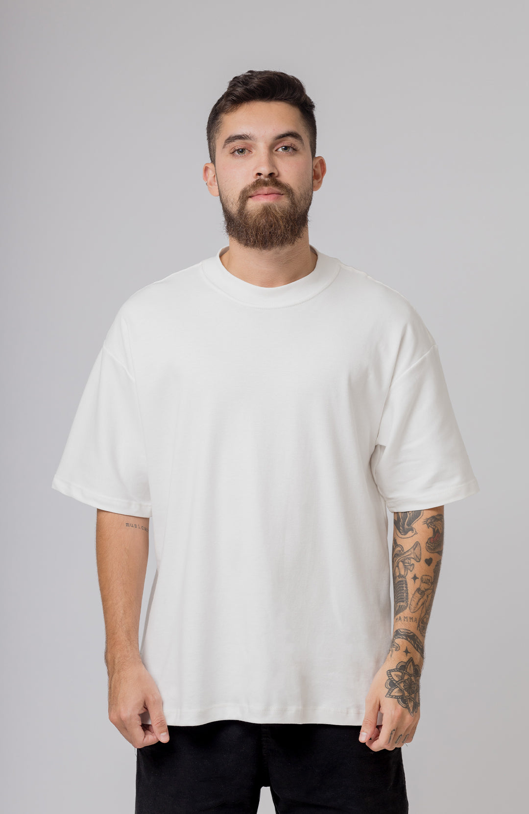 #Cor_Off White
