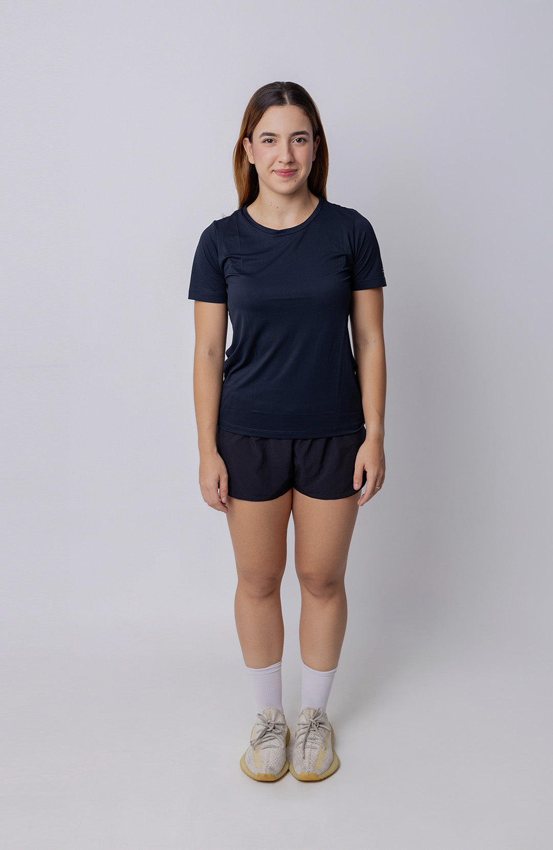 Regata esportiva Sport Classic feminina preta Bázico, poliamida com toque gelado e secagem rápida #Cor_Preto