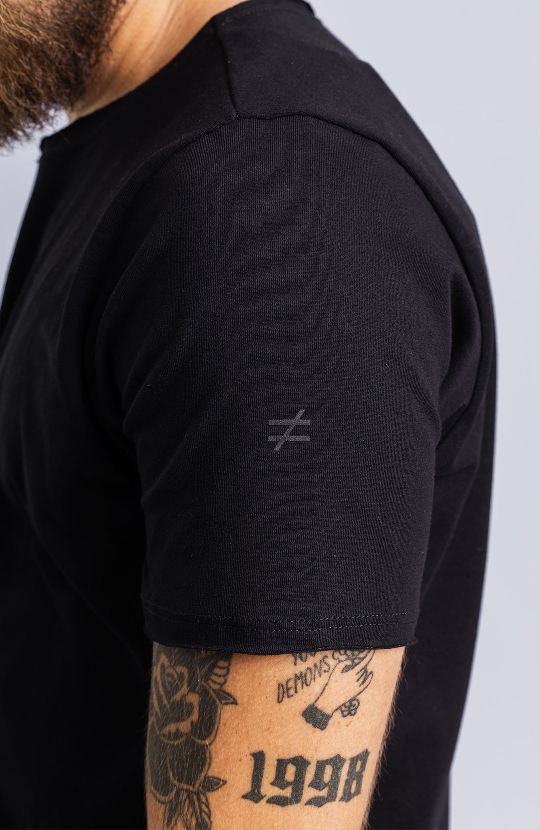 Camiseta Long masculina preta Bázico, algodão egípcio com comprimento alongado #Cor_Preto