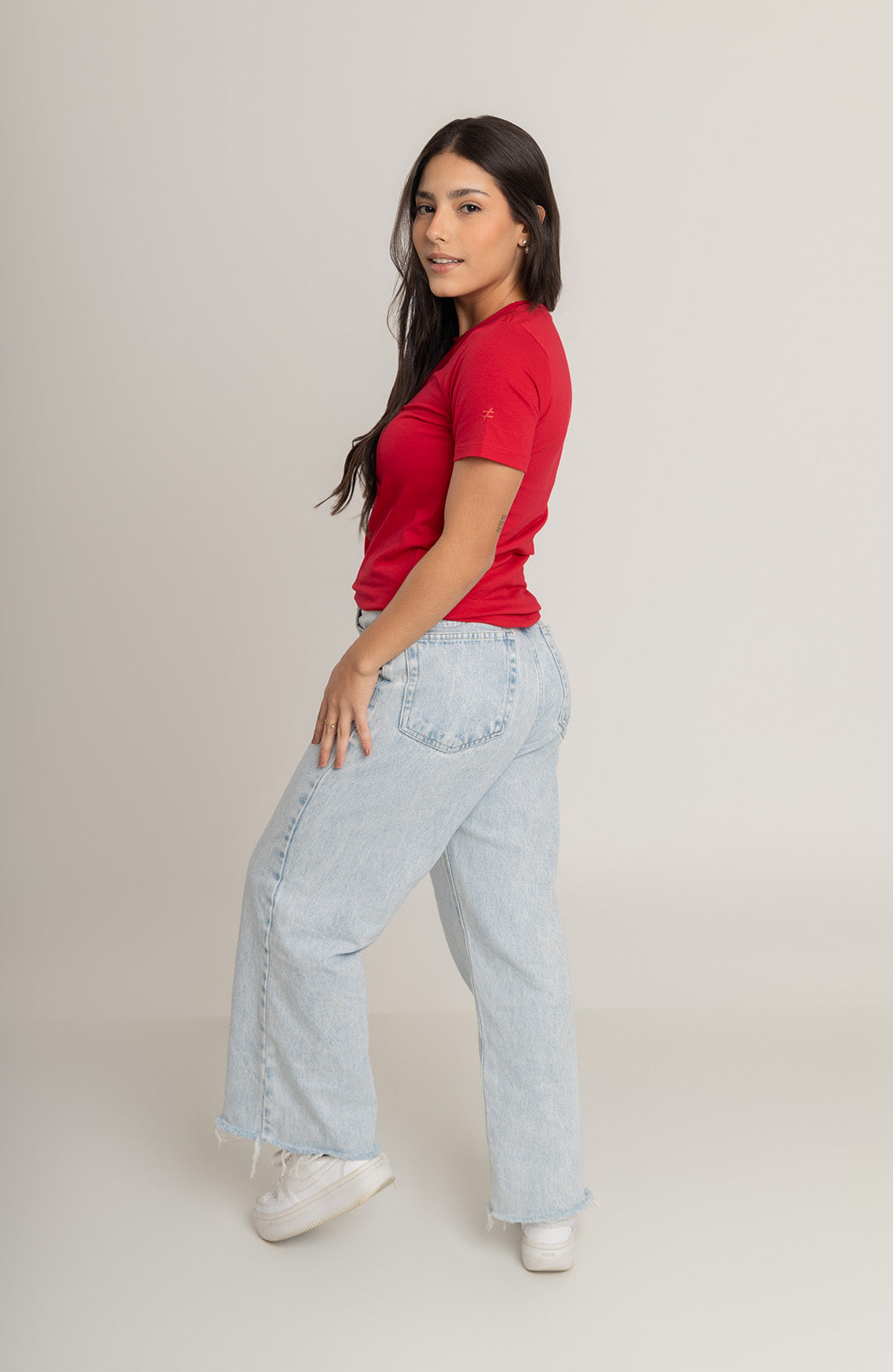 Bázica Feminina Gola C