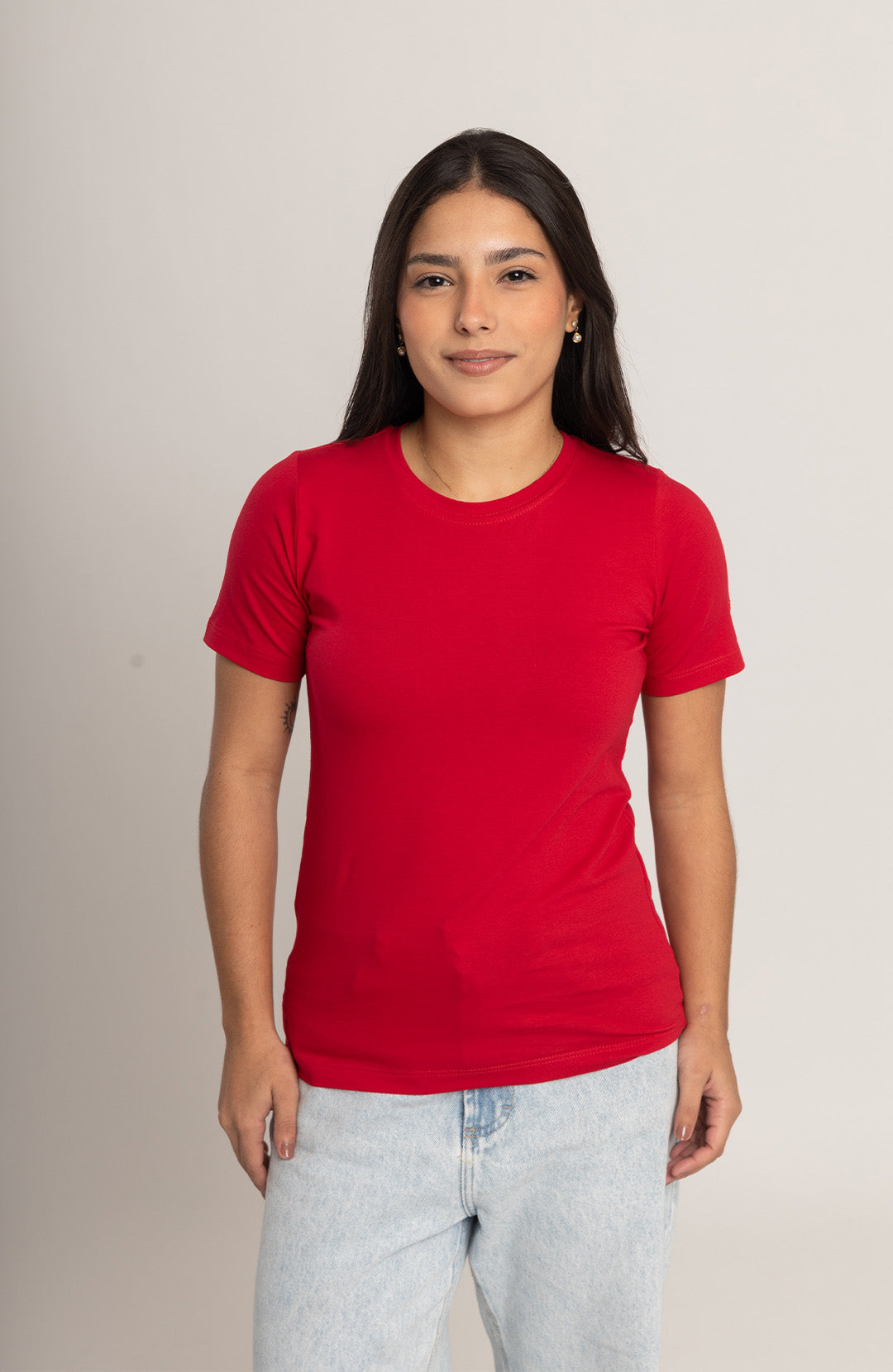 Bázica Feminina Gola C