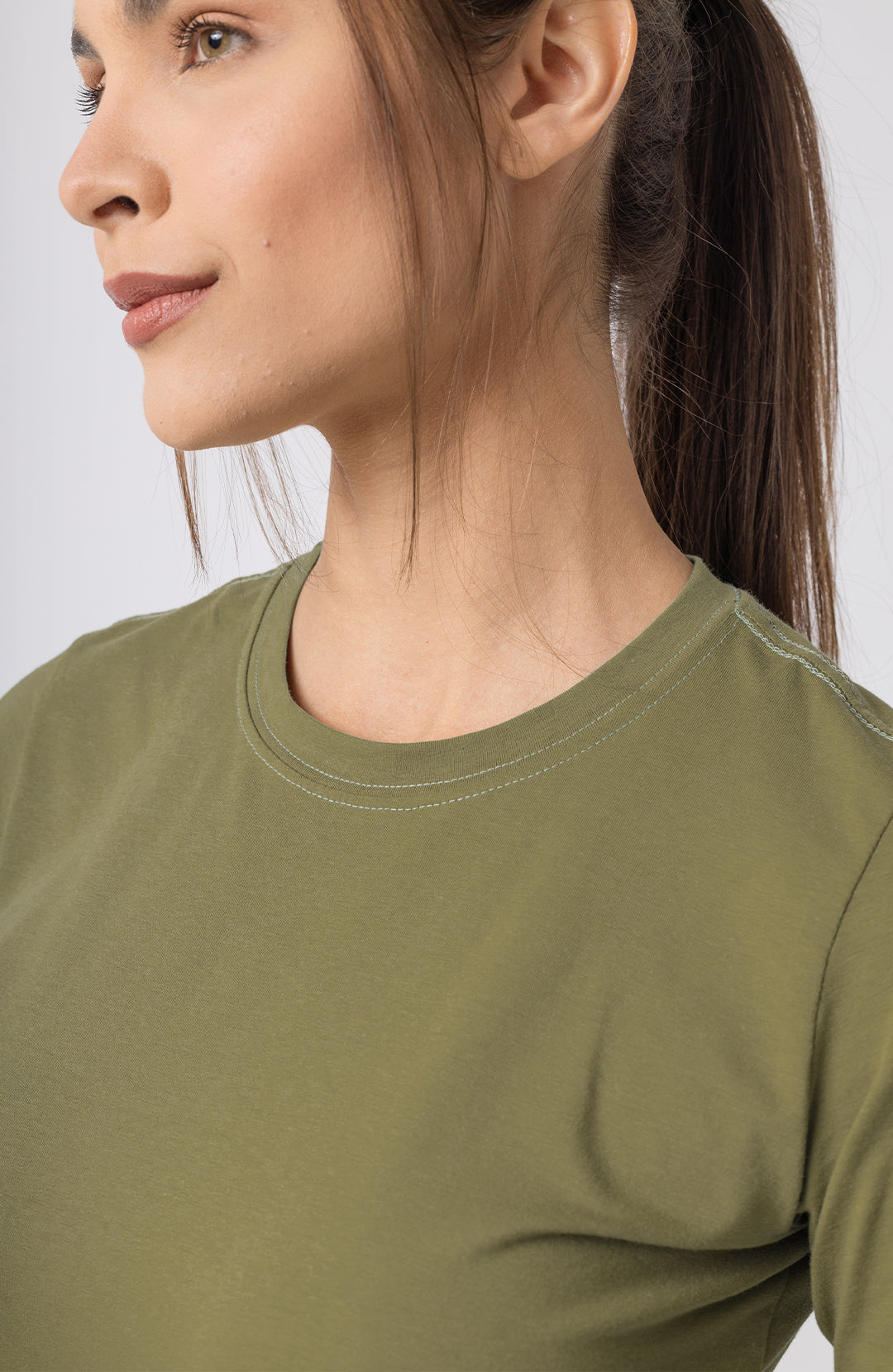 Bázica Feminina Gola C