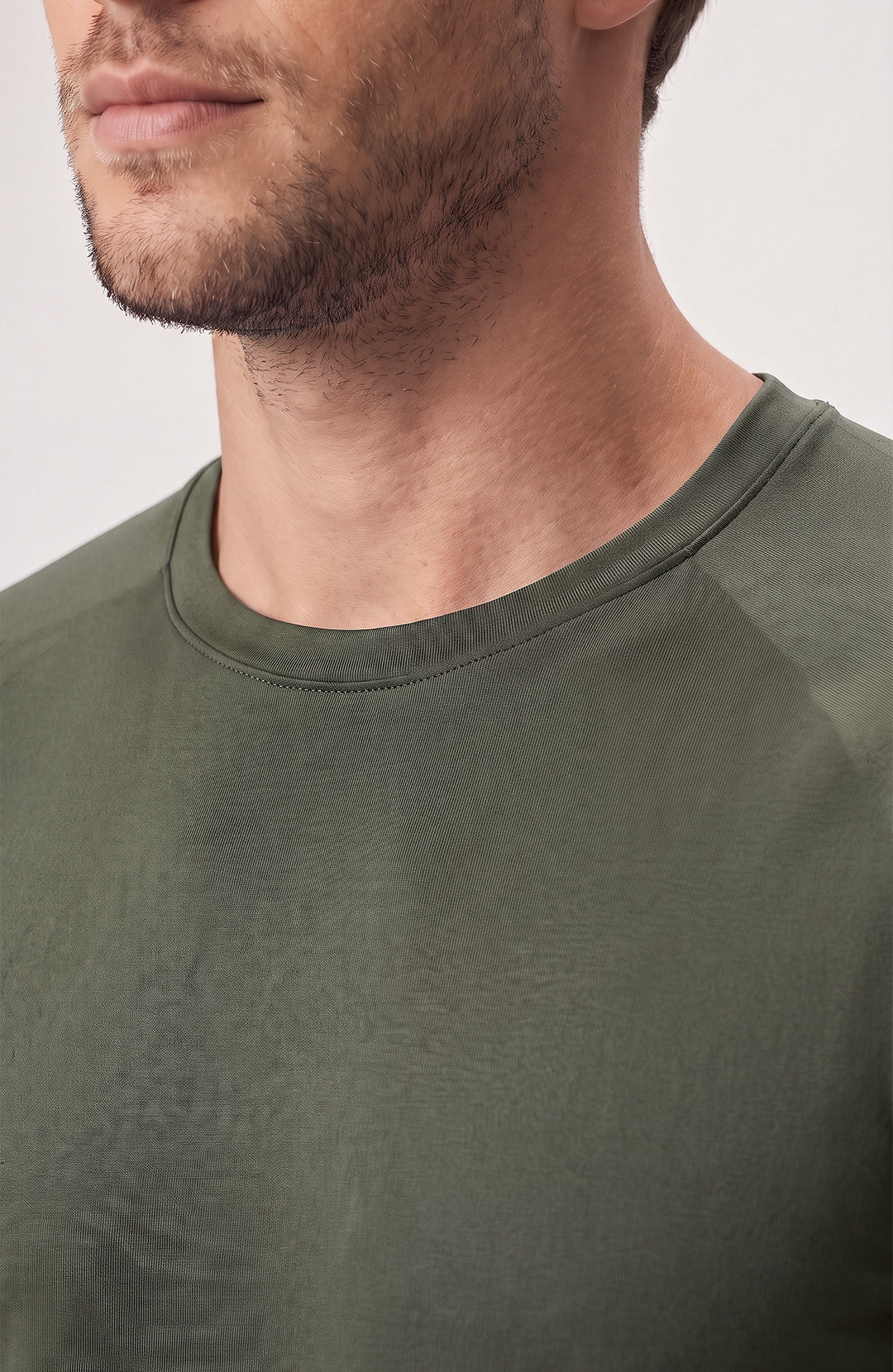 Regata esportiva Sport Classic masculina verde militar Bázico, poliamida com toque gelado e secagem rápida #Cor_Verde Militar