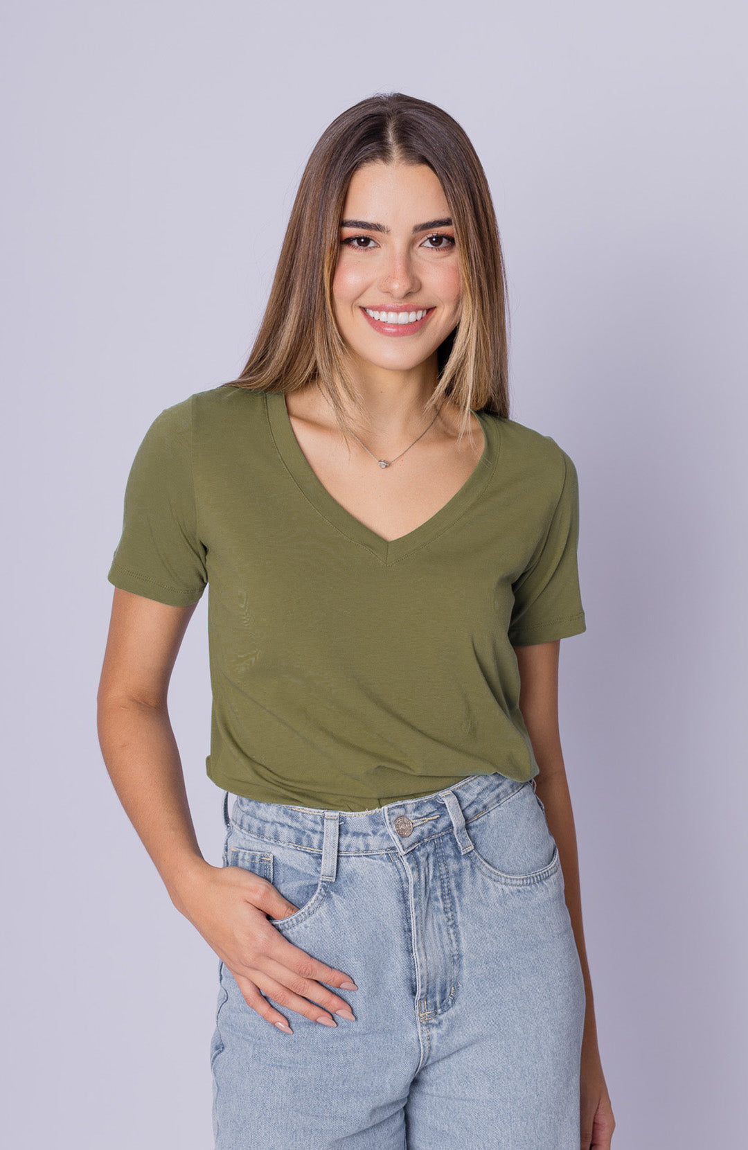 Bazica Feminina Gola V