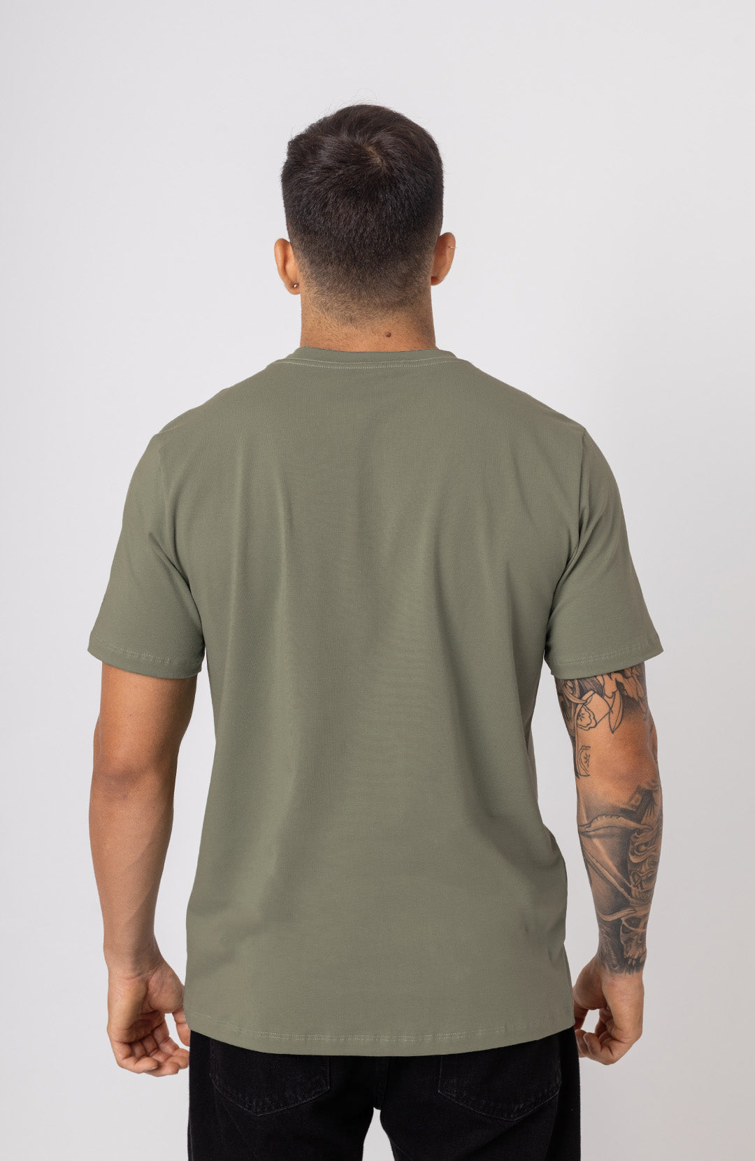 Camiseta Bázica Regular masculina verde oliva Bázico, algodão Powerful com caimento clássico #Cor_Verde Oliva
