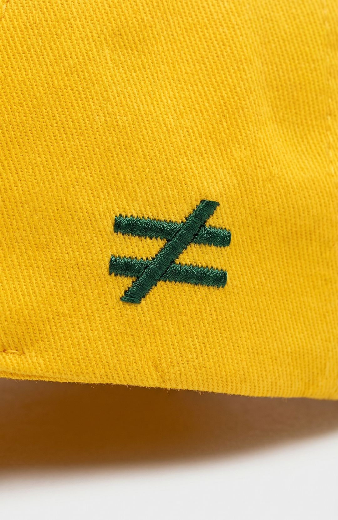 Boné Bázico Duo bicolor amarelo e verde aba estruturada, acessório streetwear premium #Cor_Amarelo / Verde
