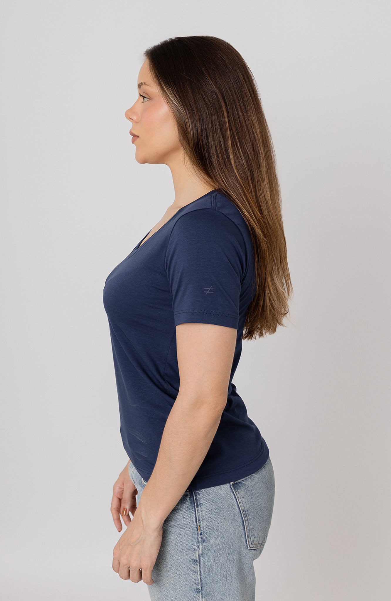 Bazica Feminina Gola V