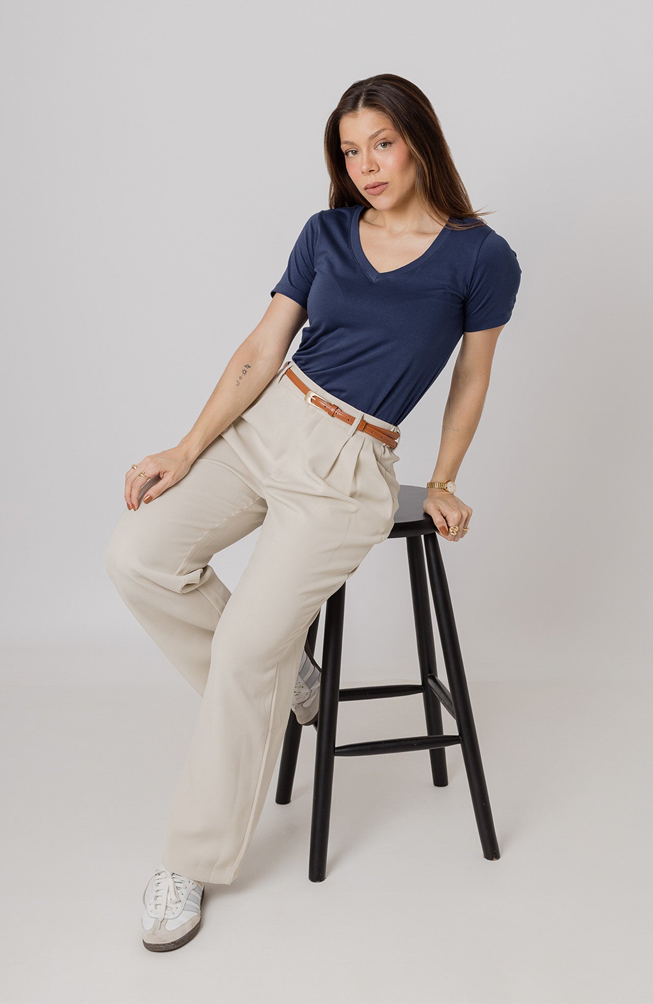 Bazica Feminina Gola V