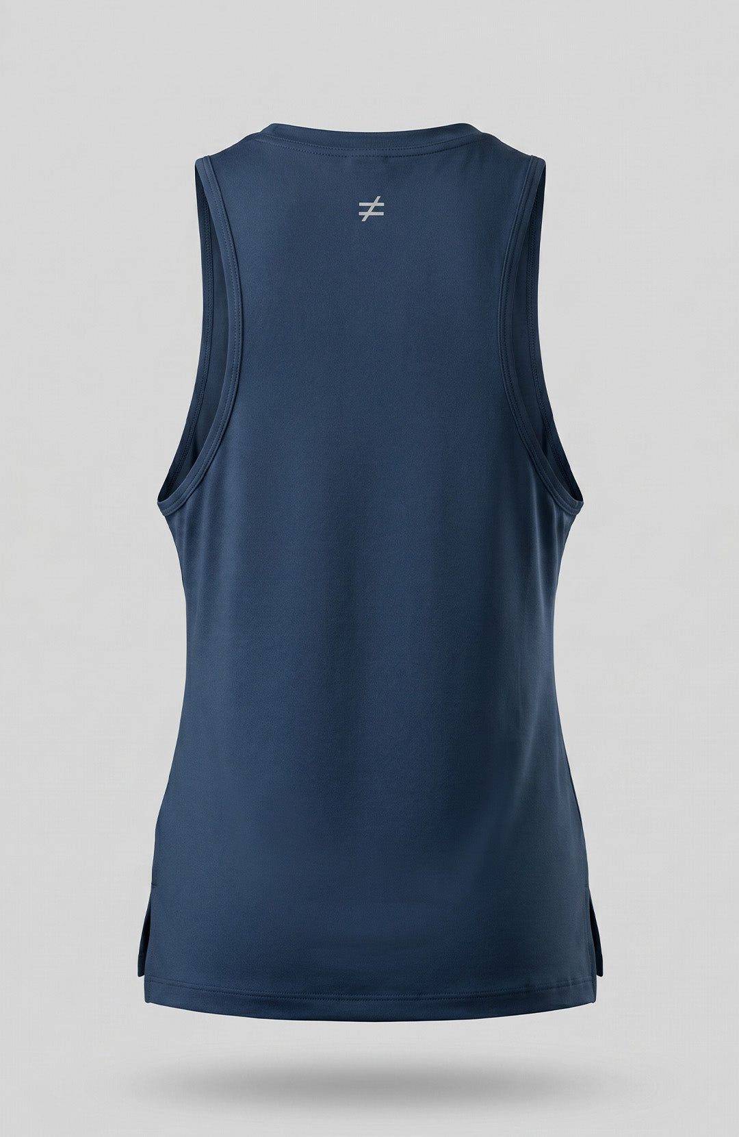 Regata esportiva Sport Light feminina azul-marinho Bázico, poliamida leve com toque gelado e tecnologia Dry #Cor_Azul-marinho