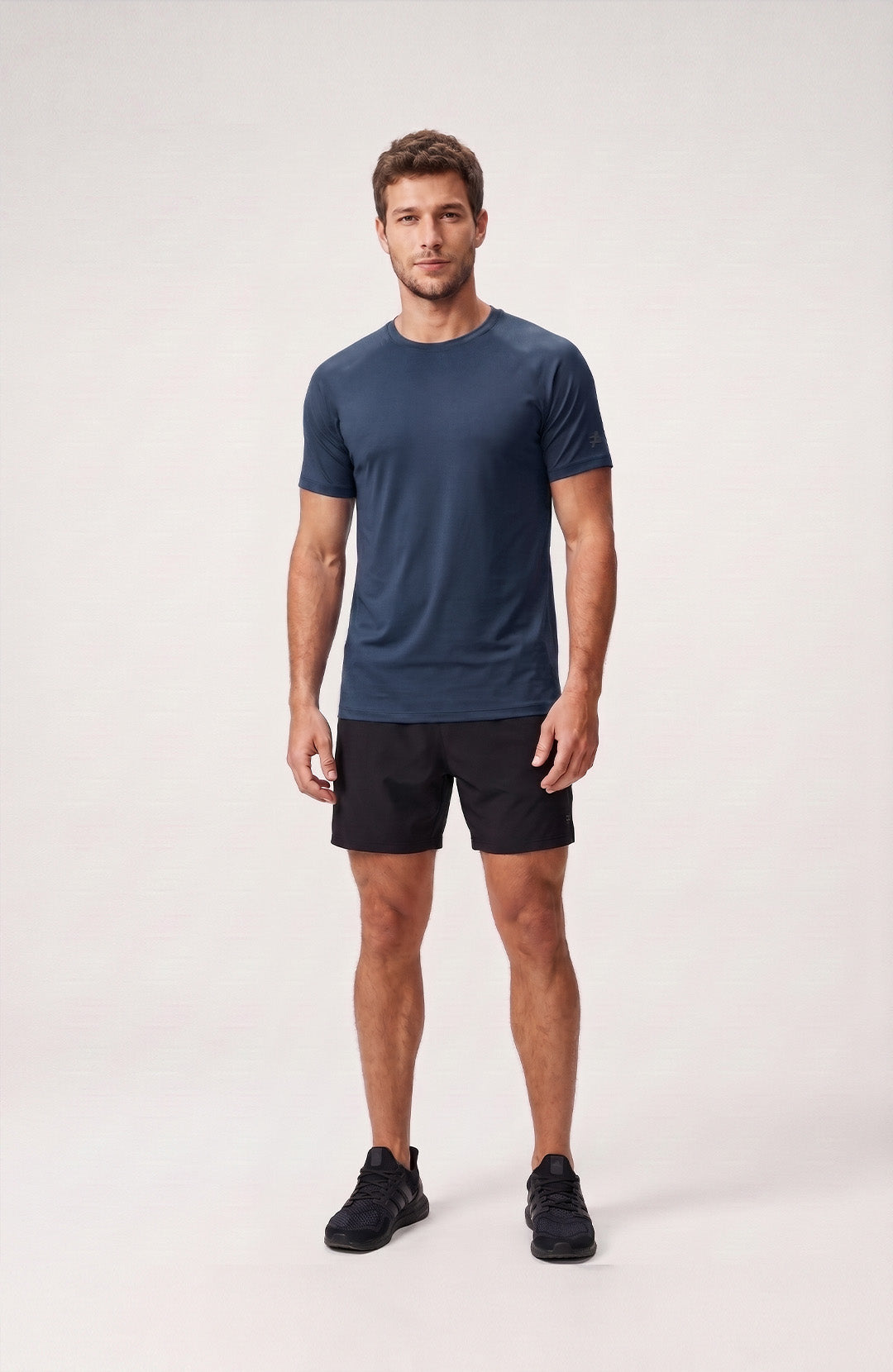 Regata esportiva Sport Classic masculina azul-marinho Bázico, poliamida com toque gelado e secagem rápida #Cor_Azul-marinho