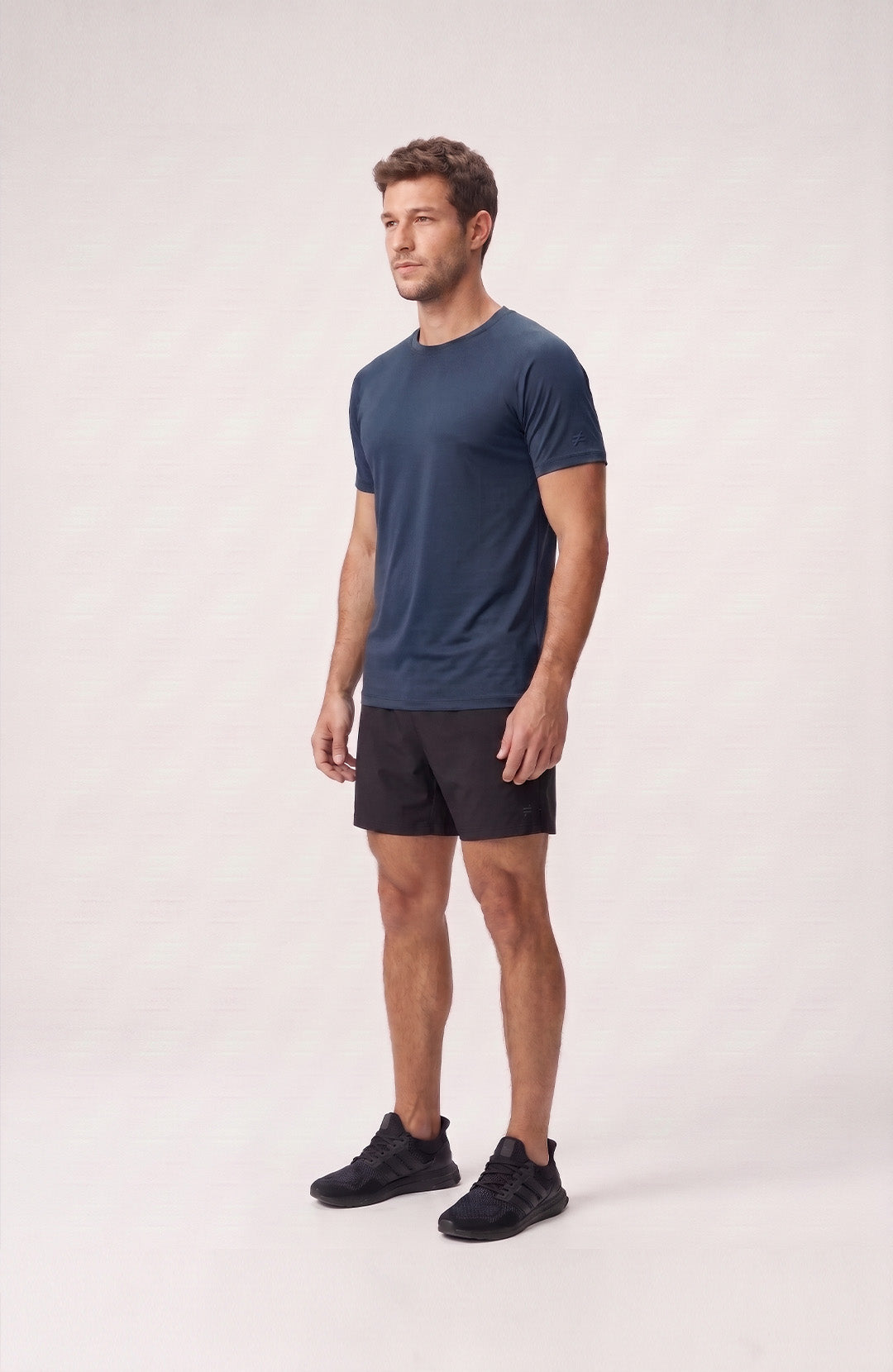 Regata esportiva Sport Classic masculina azul-marinho Bázico, poliamida com toque gelado e secagem rápida #Cor_Azul-marinho