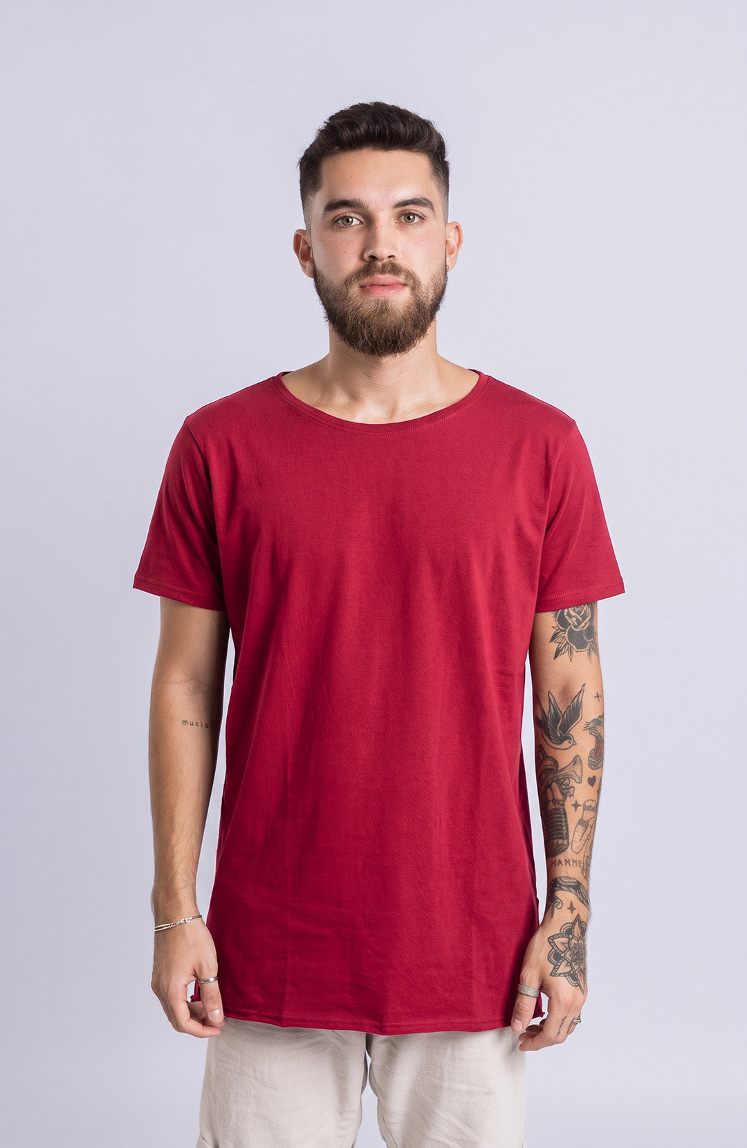 Camiseta Long masculina bordô Bázico, algodão egípcio com comprimento alongado #Cor_Bordo