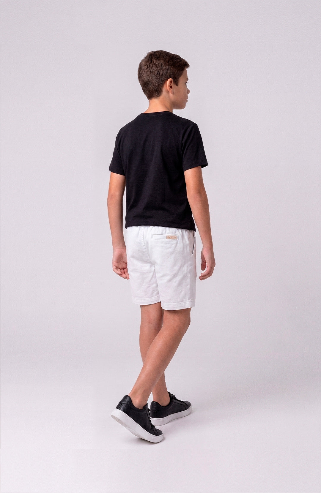 Short Bázico Kids branco Bázico, sarja de algodão com cintura ajustável #Cor_Branco