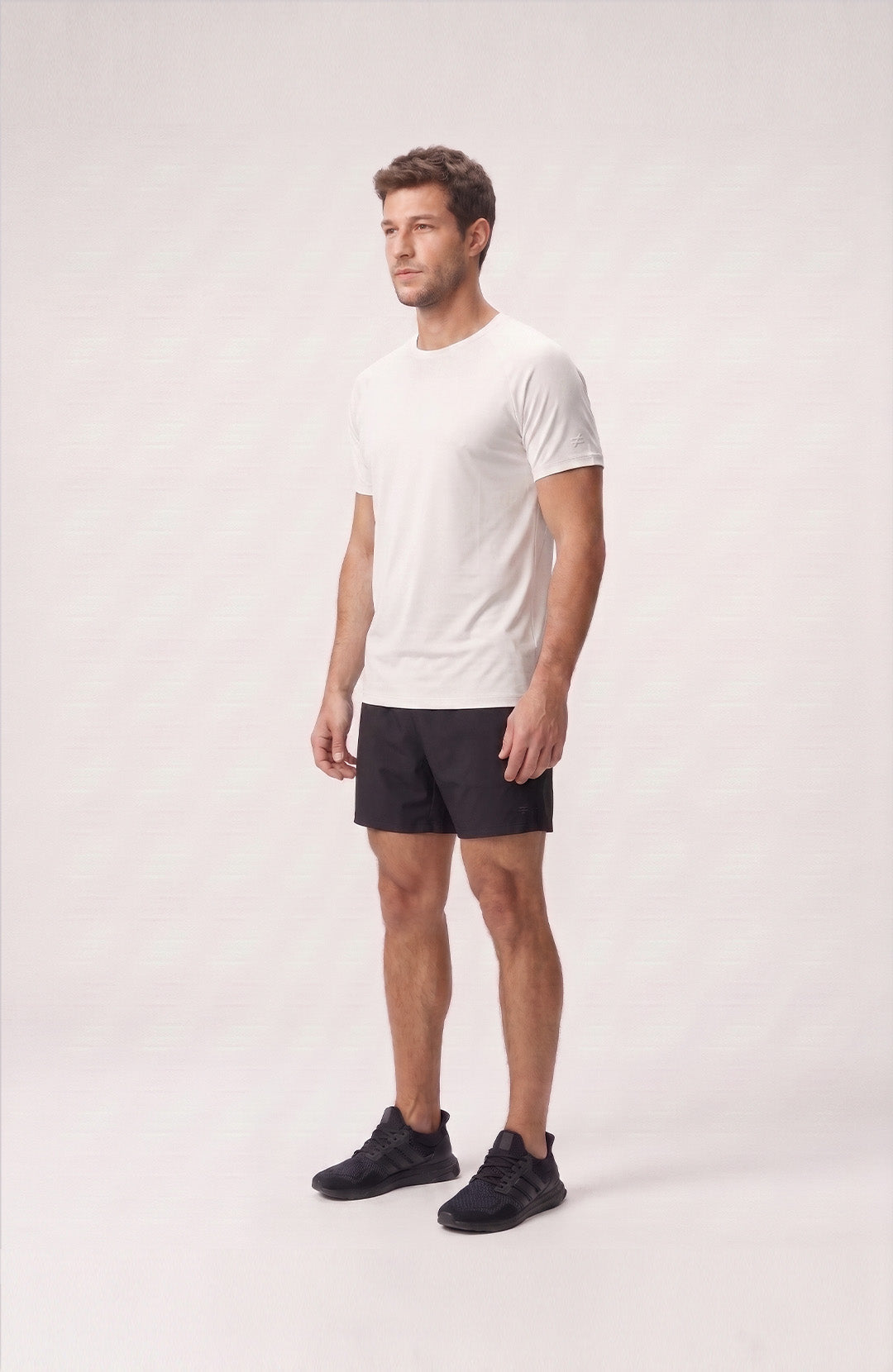 Regata esportiva Sport Classic masculina branca Bázico, poliamida com toque gelado e secagem rápida #Cor_Branco
