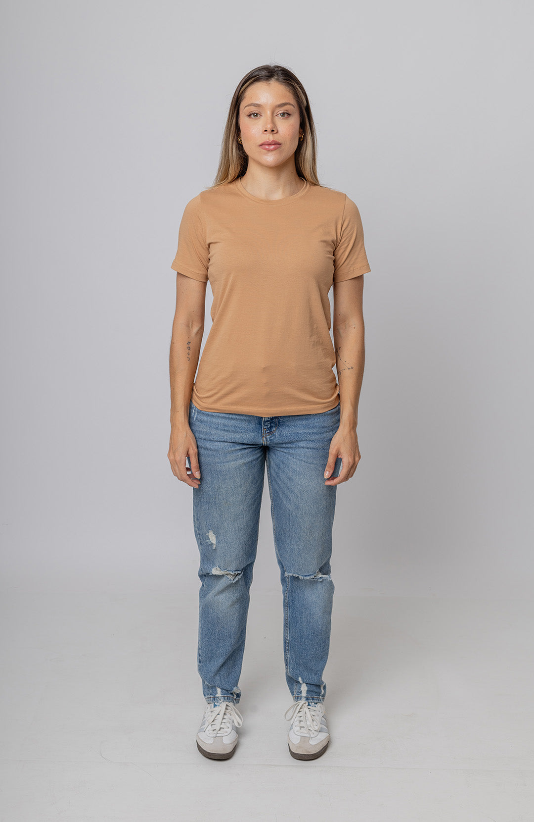 Bázica Feminina Gola C