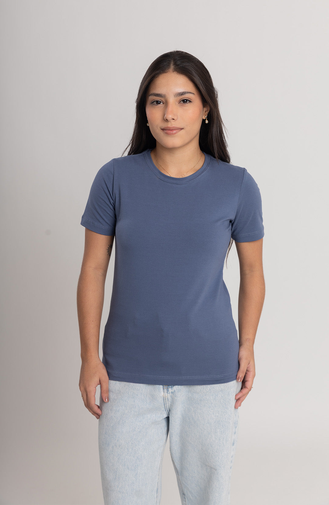 Bázica Feminina Gola C