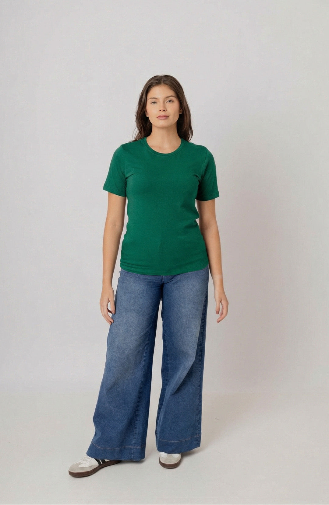 Bázica Feminina Gola C