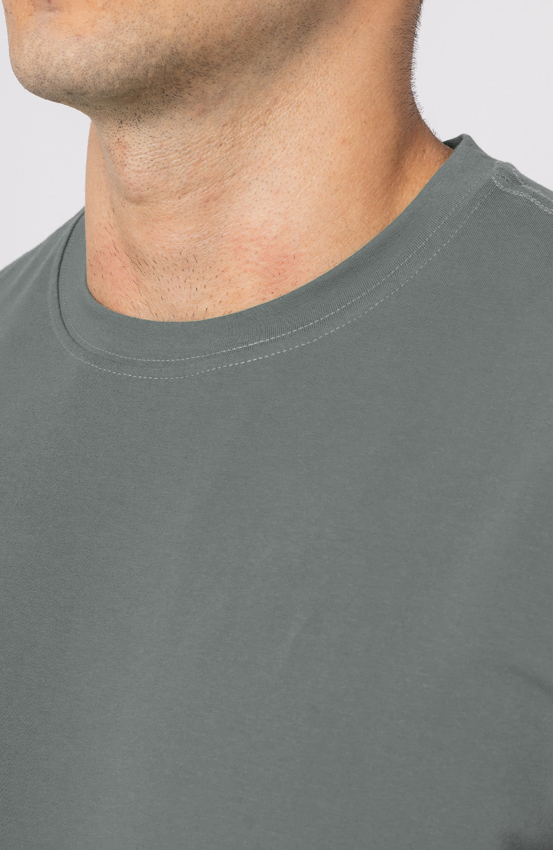 Camiseta Bázica Regular masculina grafite Bázico, algodão Powerful com caimento clássico #Cor_Grafite