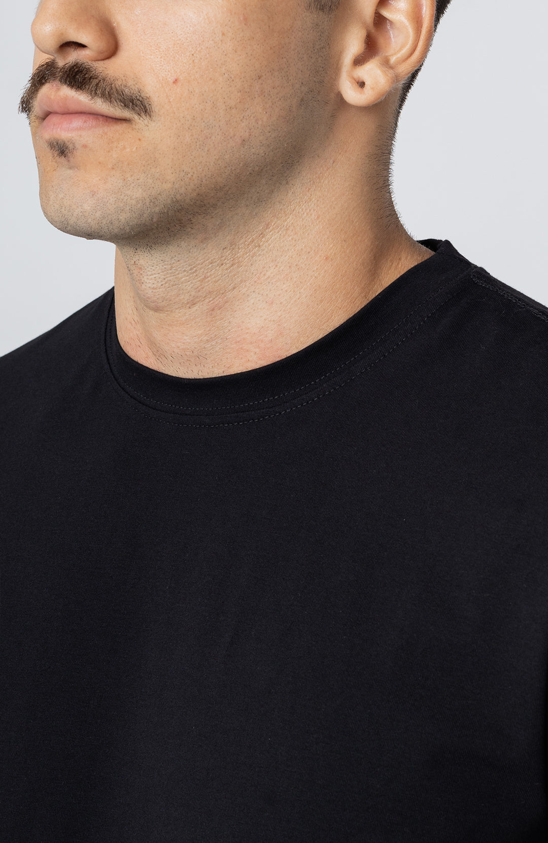Camiseta Bázica Regular masculina preta Bázico, algodão Powerful com caimento clássico #Cor_Preto
