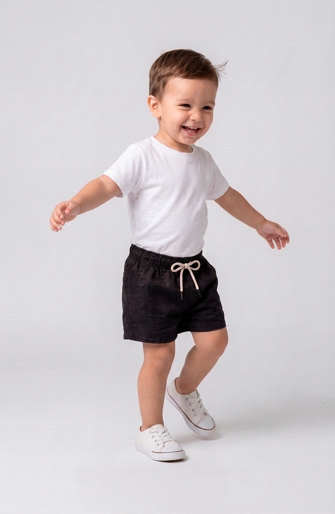 Short Bázico Kids preto Bázico, sarja de algodão com cintura ajustável #Cor_Preto