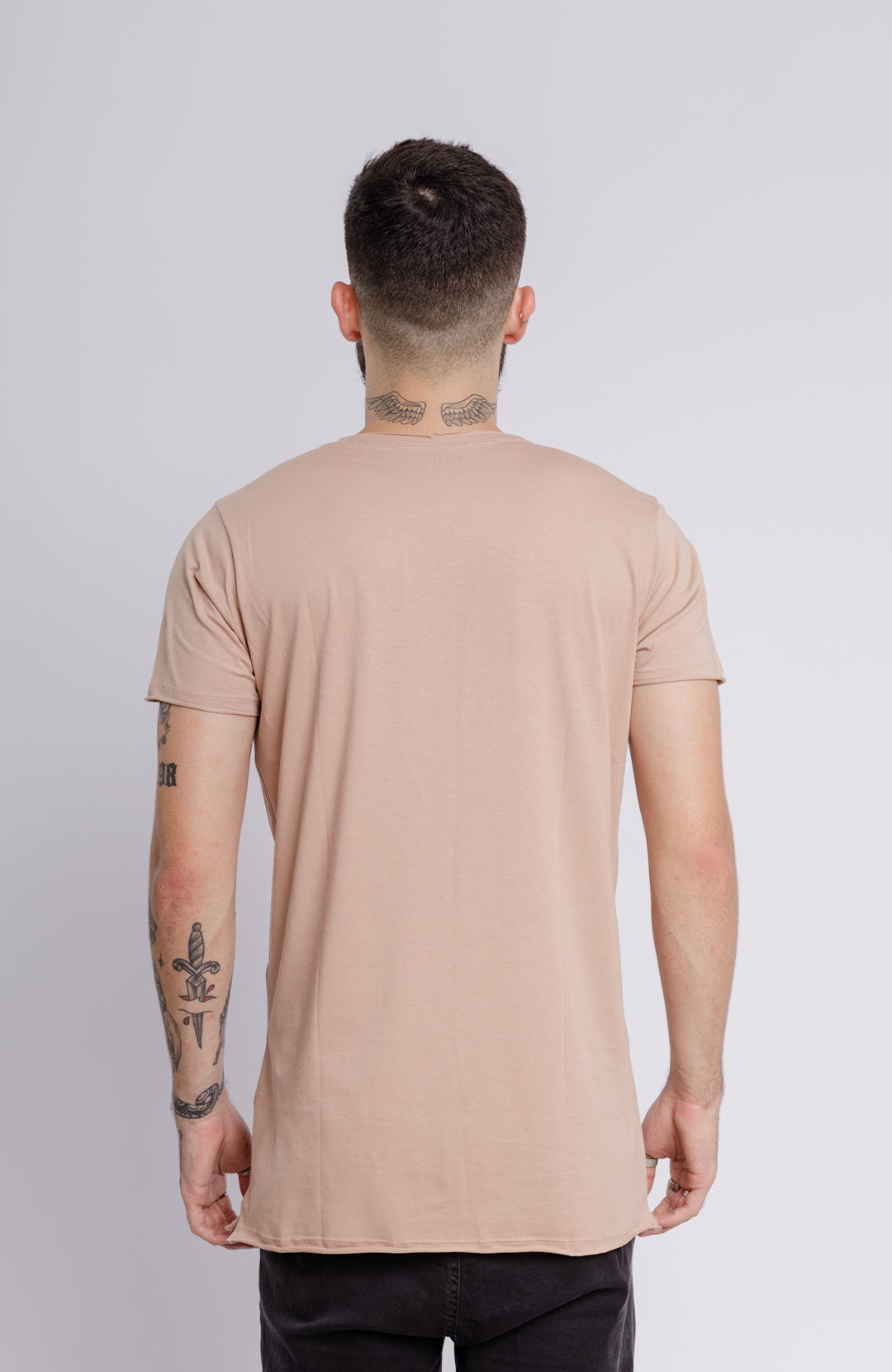 Camiseta Long masculina toffee Bázico, algodão egípcio com comprimento alongado #Cor_Toffee