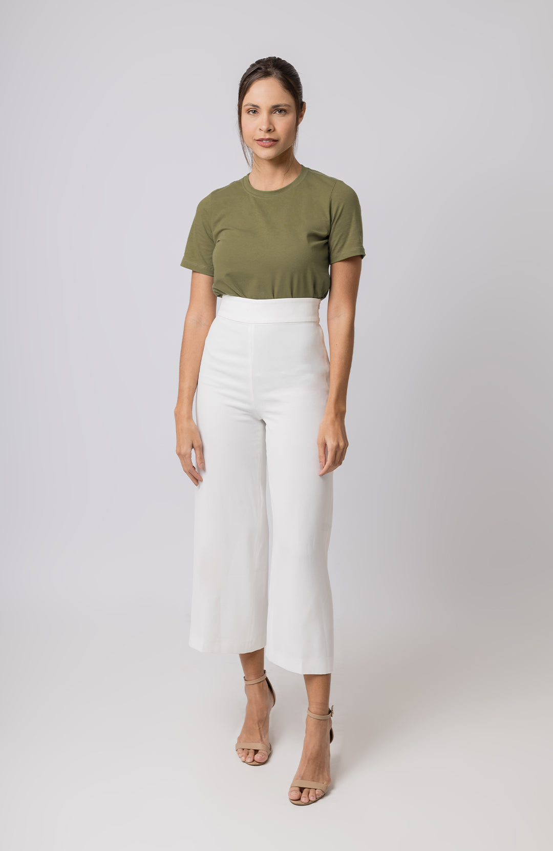 Bázica Feminina Gola C