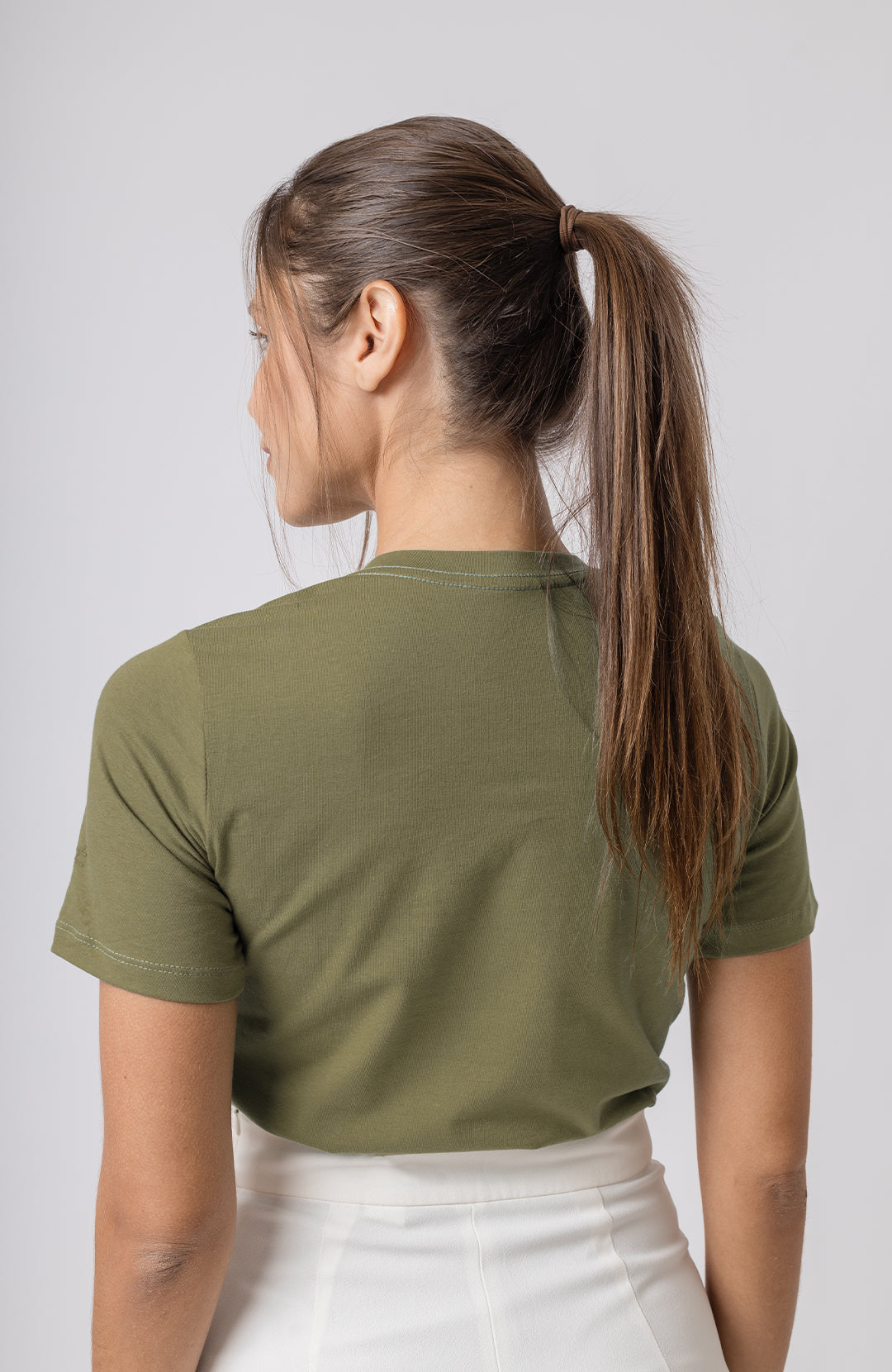 Bázica Feminina Gola C