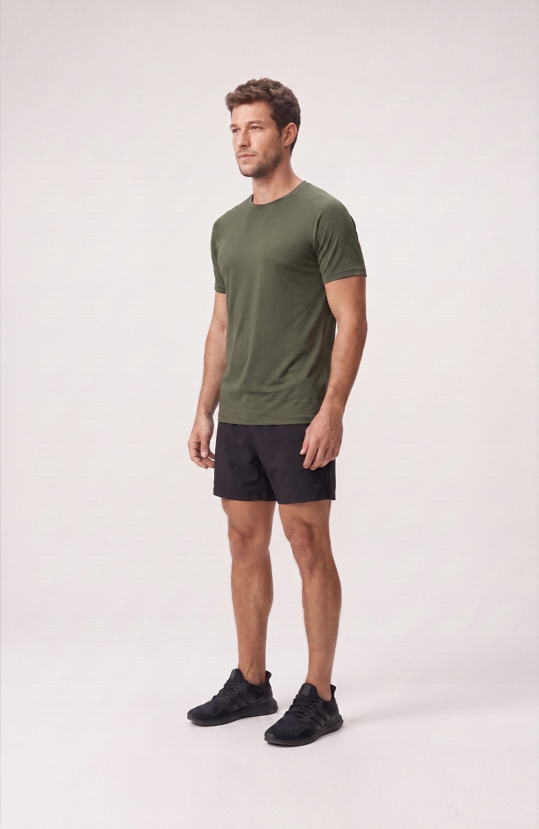 Regata esportiva Sport Classic masculina verde militar Bázico, poliamida com toque gelado e secagem rápida #Cor_Verde Militar