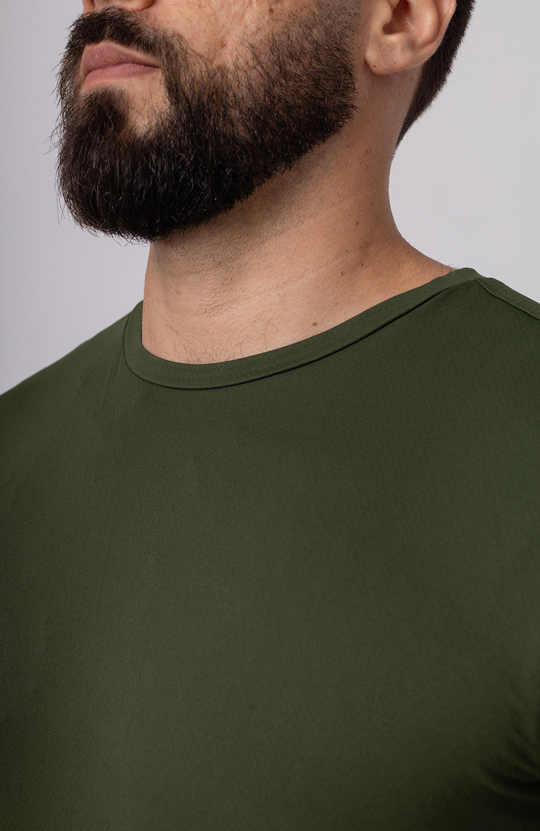 Regata esportiva Sport Classic masculina verde musgo Bázico, poliamida com toque gelado e secagem rápida #Cor_Verde Musgo