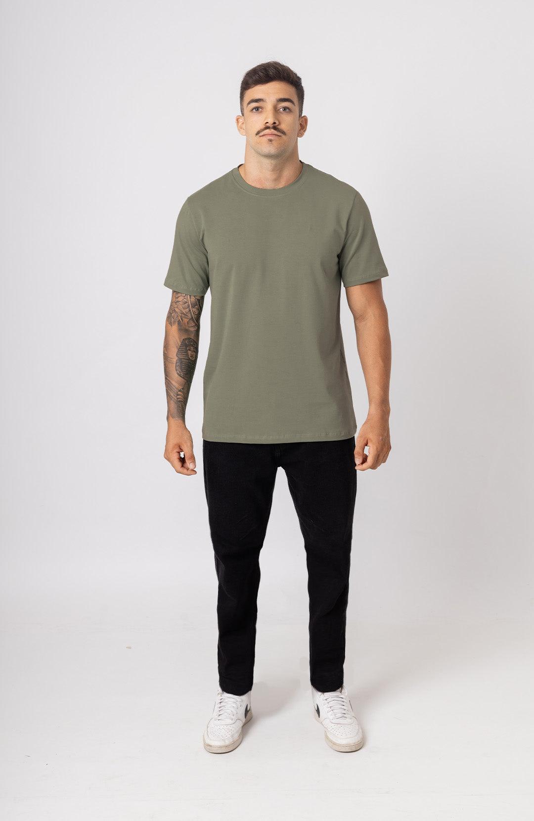 Camiseta Bázica Regular masculina verde oliva Bázico, algodão Powerful com caimento clássico #Cor_Verde Oliva