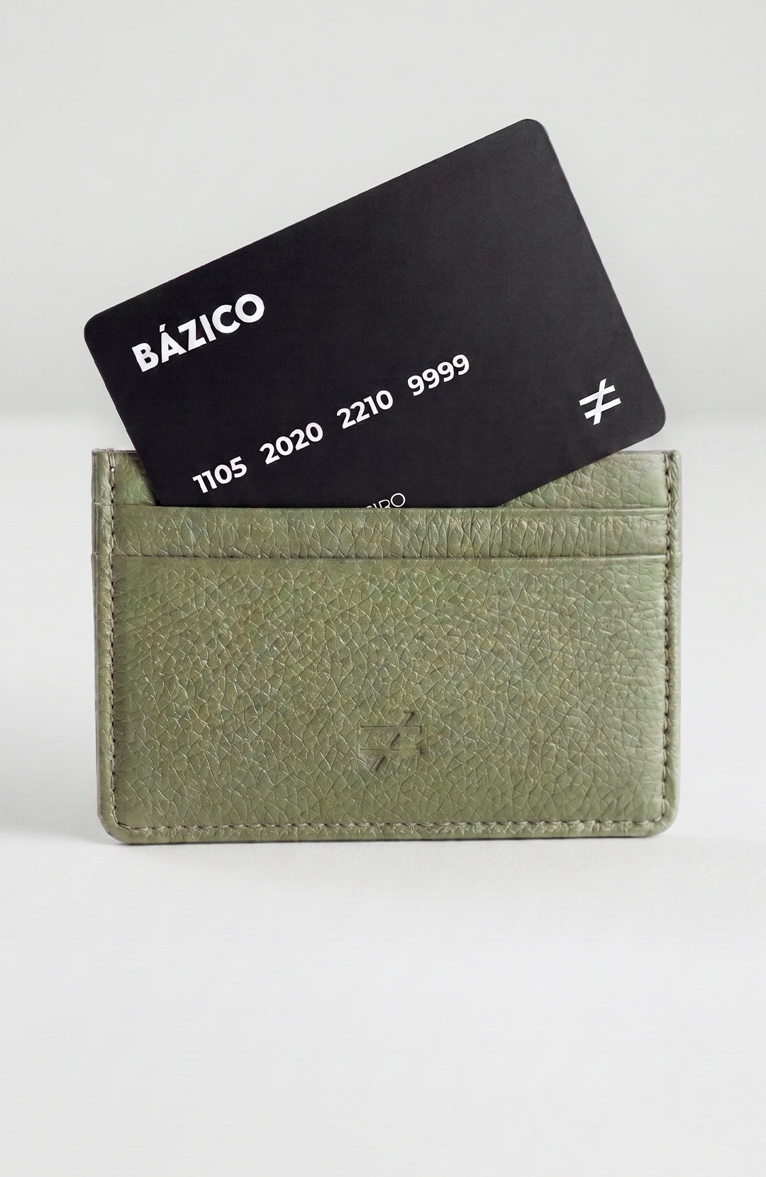 Porta Cartão Bázico verde Bázico, couro legítimo com design slim #Cor_Verde