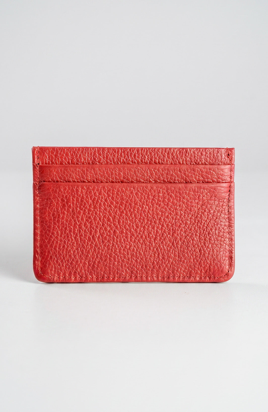Porta Cartão Bázico vermelho Bázico, couro legítimo com design slim #Cor_Vermelho